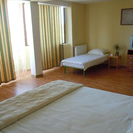 Belegania Villa Oarja Ruang foto