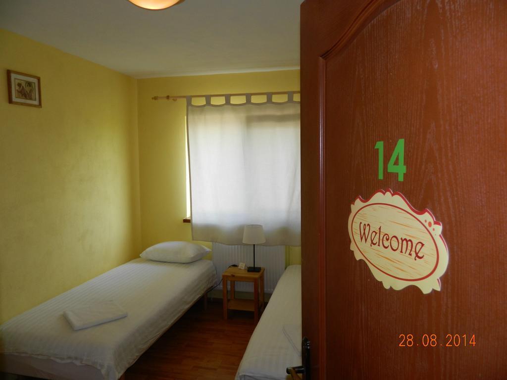 Belegania Villa Oarja Bagian luar foto