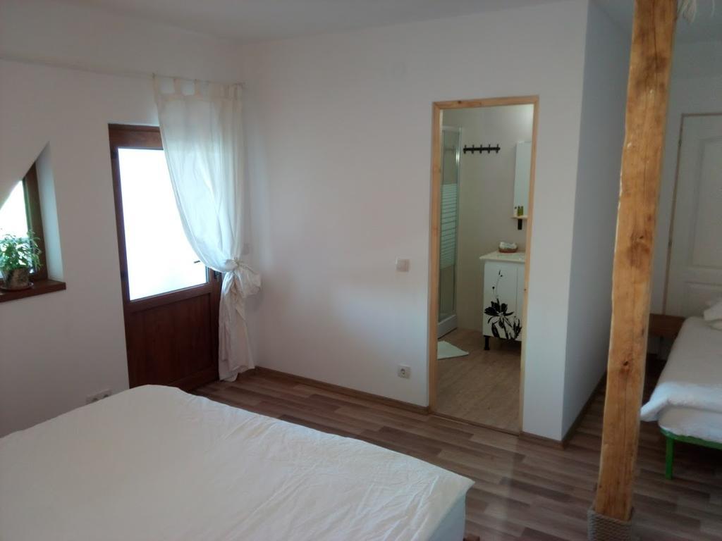 Belegania Villa Oarja Bagian luar foto